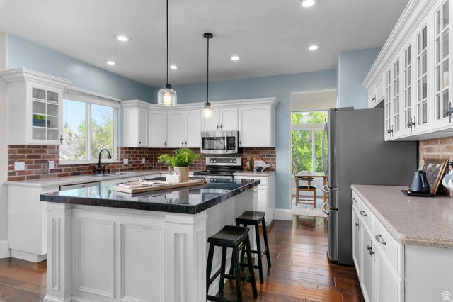 9834 N MANILA CIR, Cedar Hills, UT 84062