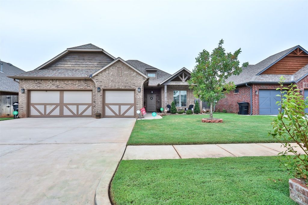 2617 Ethan Lane, Moore, OK 73160