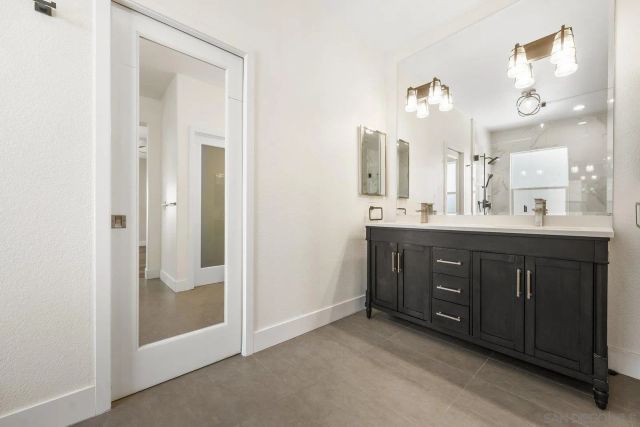 7352 Via Cresta, San Diego, CA 92129