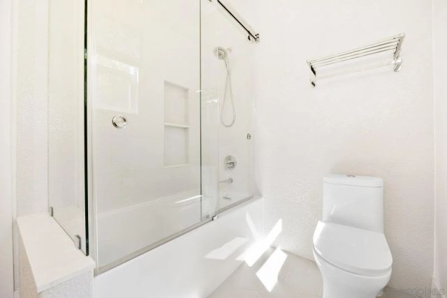 7352 Via Cresta, San Diego, CA 92129