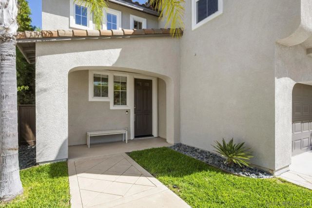 7352 Via Cresta, San Diego, CA 92129