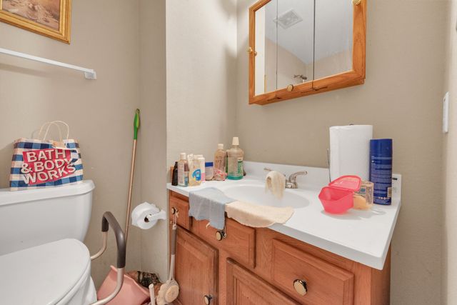 914 Armstrong Road, Seagoville, TX 75159