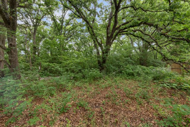 914 Armstrong Road, Seagoville, TX 75159