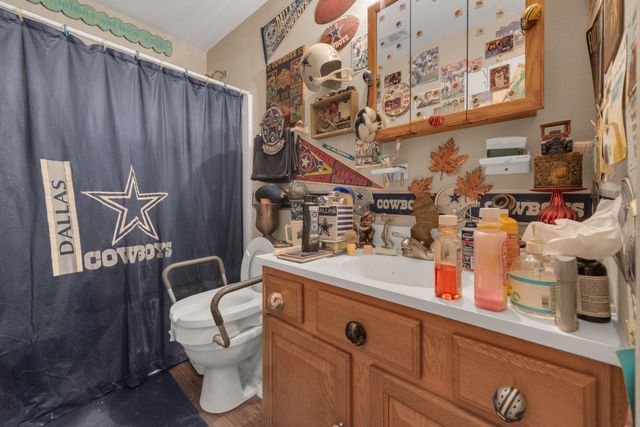 914 Armstrong Road, Seagoville, TX 75159