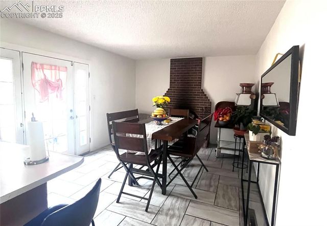 5916 Wolf Creek Place, Colorado Springs, CO 80918