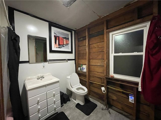 1007 S S Center Ave, Somerset Twp, PA 15501