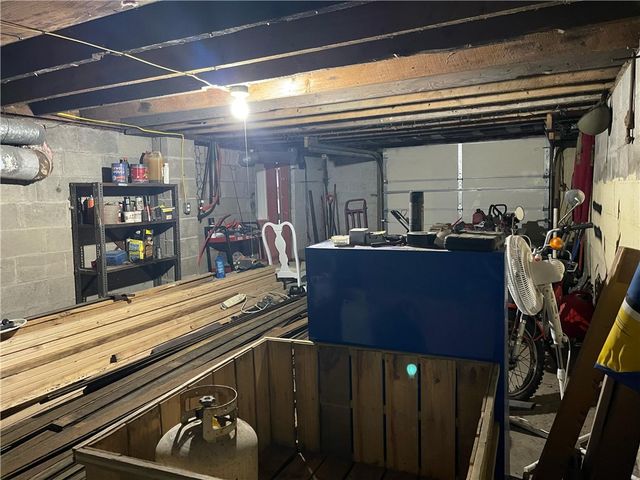 1007 S S Center Ave, Somerset Twp, PA 15501