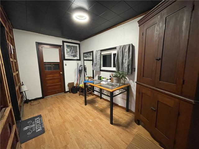 1007 S S Center Ave, Somerset Twp, PA 15501