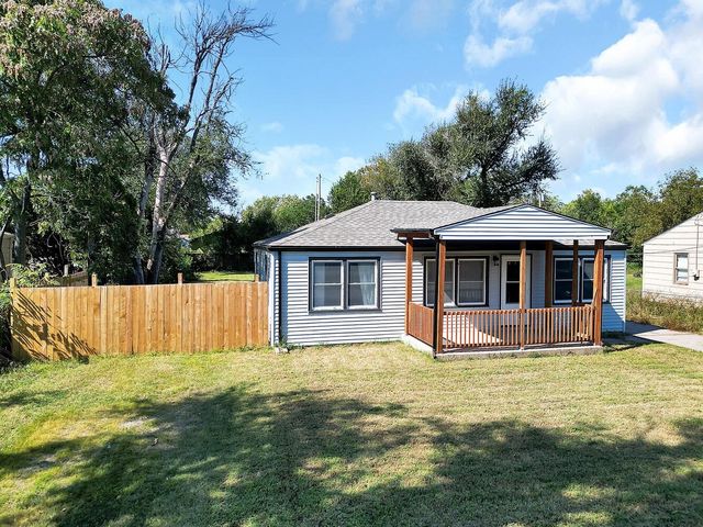 757 N Dougherty Ave, Wichita, KS 67212