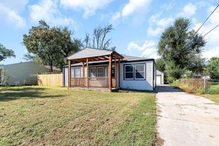757 N Dougherty Ave, Wichita, KS 67212