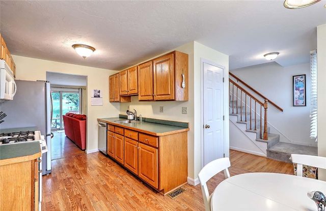 200 Heroux Boulevard 805, Cumberland, RI 02864