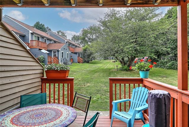 200 Heroux Boulevard 805, Cumberland, RI 02864
