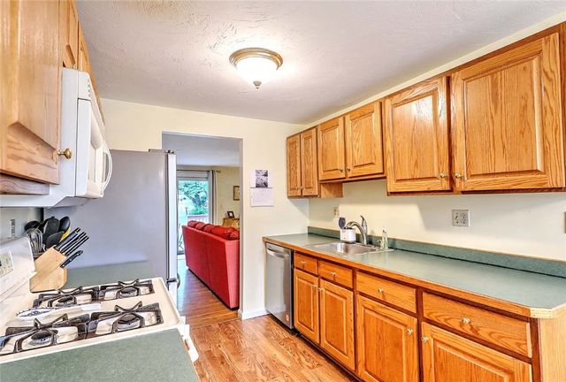 200 Heroux Boulevard 805, Cumberland, RI 02864