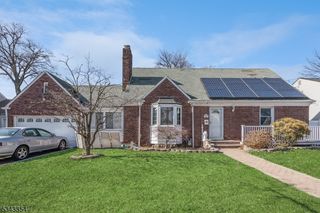 46 Palisade Rd, Linden City, NJ 07036