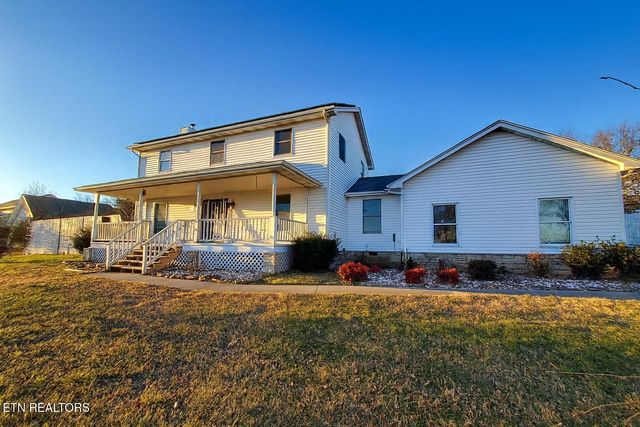 3929 Settlers Tr, Kodak, TN 37764