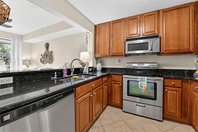 424 BAHIA BEACH BOULEVARD, Ruskin, FL 33570