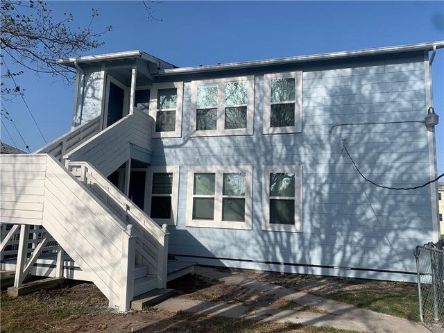 2837 Santa Fe St, Corpus Christi, TX 78404