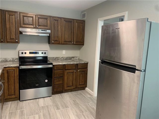 2837 Santa Fe St, Corpus Christi, TX 78404