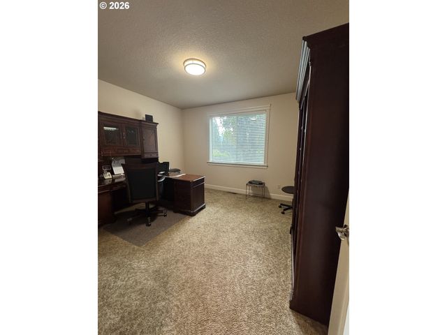 120 MAPLE RIDGE Rd, Woodland, WA 98674