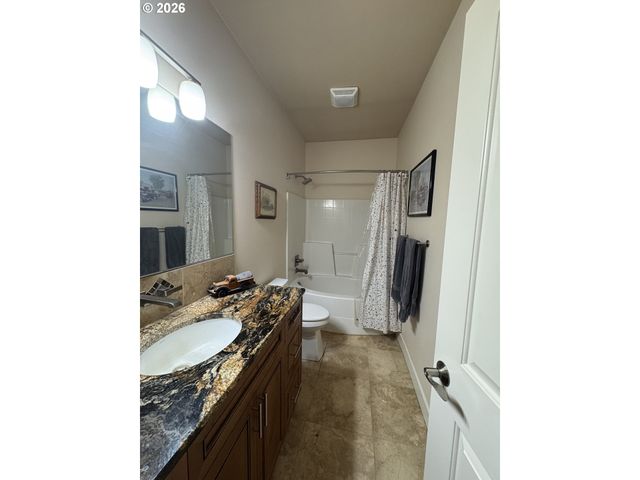 120 MAPLE RIDGE Rd, Woodland, WA 98674