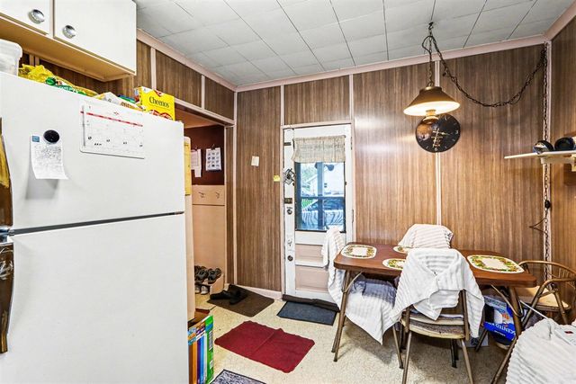 3011 Riverview Drive, Kalamazoo, MI 49004