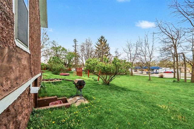 3011 Riverview Drive, Kalamazoo, MI 49004