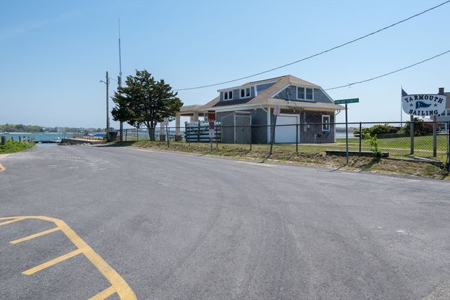 111 Lewis Rd, Yarmouth, MA 02673