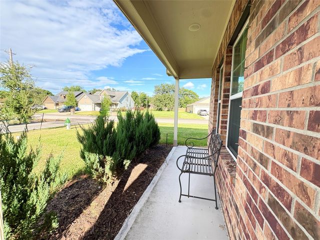 1010 Star Fish Drive, Bay City, TX 77414