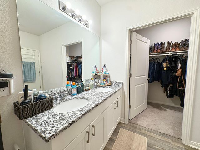 1010 Star Fish Drive, Bay City, TX 77414