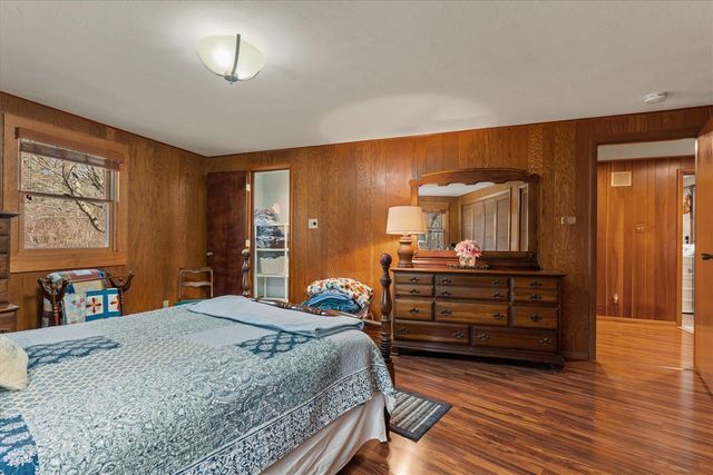 70902 Sunrise Drive, Edwardsburg, MI 49112