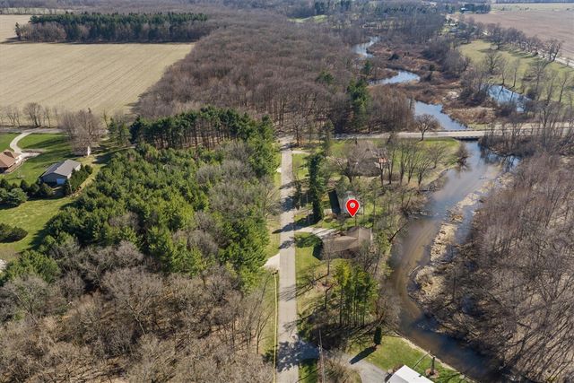 70902 Sunrise Drive, Edwardsburg, MI 49112