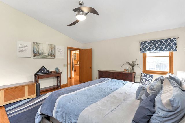 33 Longitude Drive, Mount Vernon, OH 43050