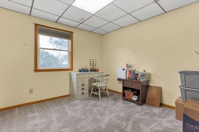 33 Longitude Drive, Mount Vernon, OH 43050