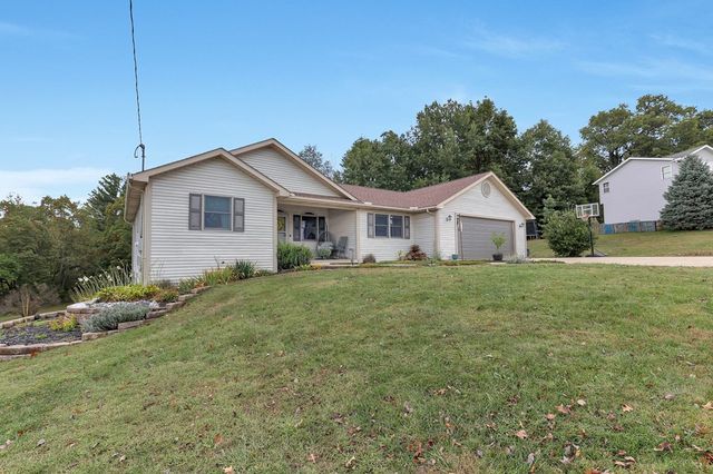 33 Longitude Drive, Mount Vernon, OH 43050
