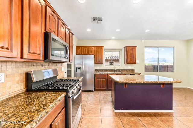 10953 S Alley Mountain Drive, Vail, AZ 85641