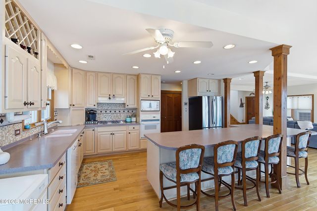 12204 N Old Whaling Lane, Long Beach Twp, NJ 08008