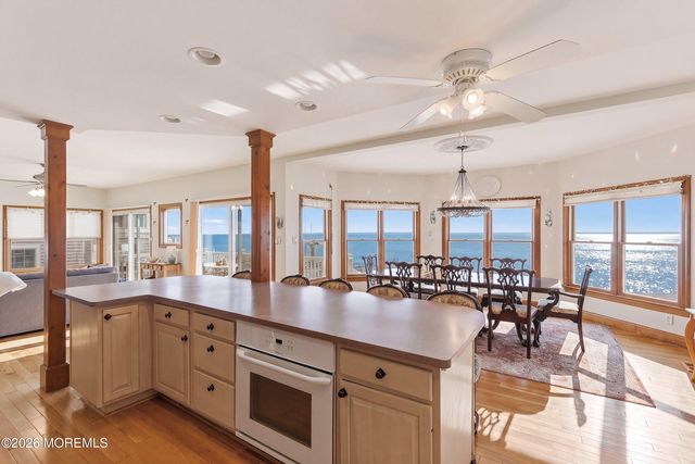 12204 N Old Whaling Lane, Long Beach Twp, NJ 08008