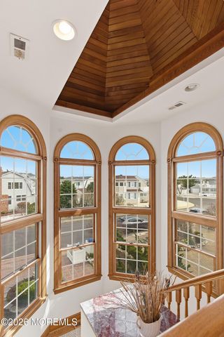 12204 N Old Whaling Lane, Long Beach Twp, NJ 08008