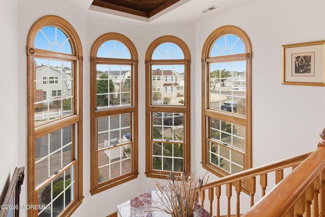 12204 N Old Whaling Lane, Long Beach Twp, NJ 08008