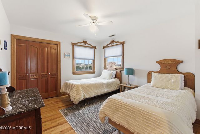 12204 N Old Whaling Lane, Long Beach Twp, NJ 08008