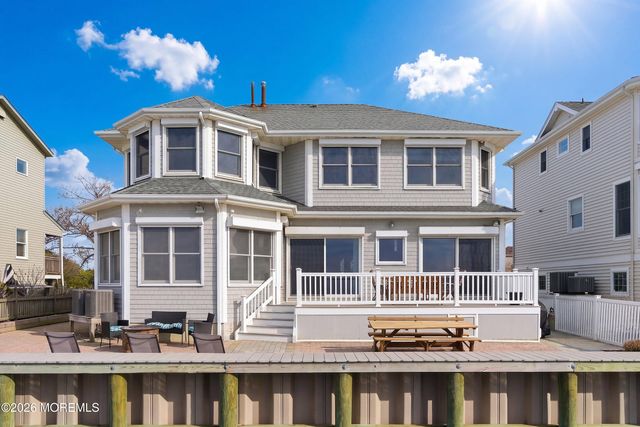 12204 N Old Whaling Lane, Long Beach Twp, NJ 08008