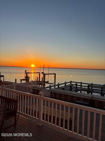 12204 N Old Whaling Lane, Long Beach Twp, NJ 08008