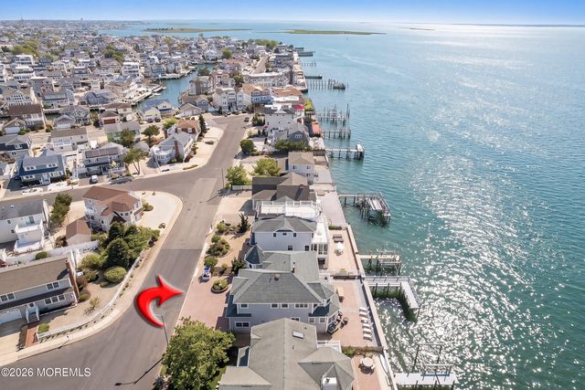 12204 N Old Whaling Lane, Long Beach Twp, NJ 08008