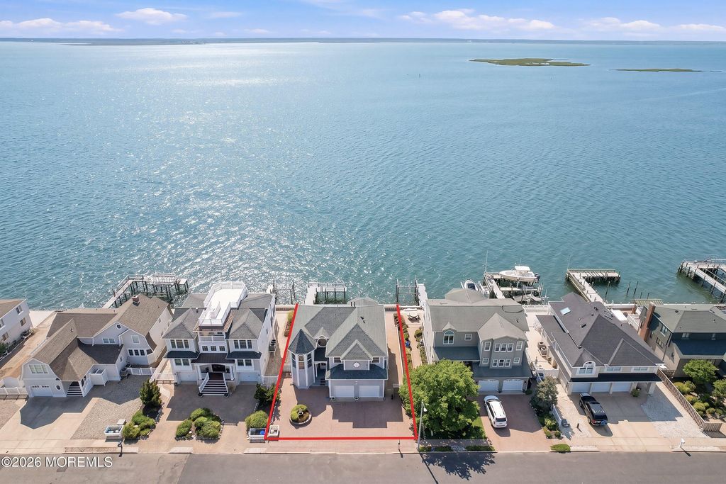 12204 N Old Whaling Lane, Long Beach Twp, NJ 08008