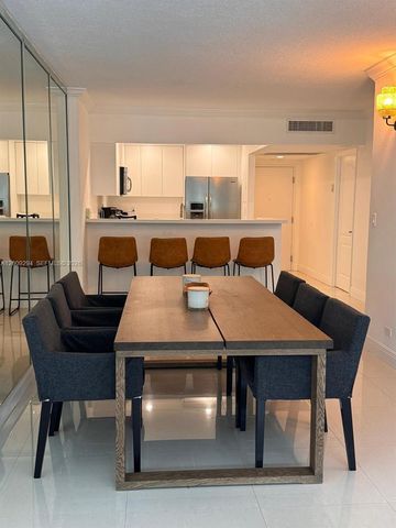 2301 Collins Avenue 427, Miami Beach, FL 33139