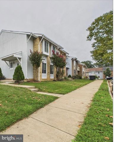 2104 BERGER PL, Herndon, VA 20170