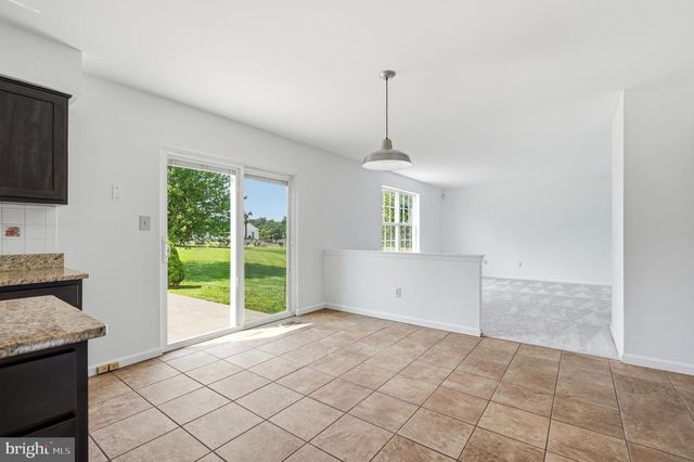218 STRASSBURGER RD, Perkasie, PA 18944