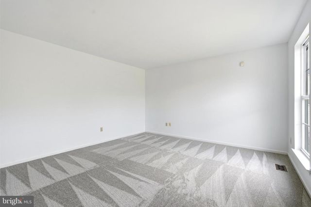218 STRASSBURGER RD, Perkasie, PA 18944
