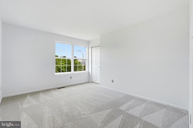 218 STRASSBURGER RD, Perkasie, PA 18944