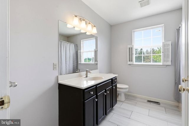 218 STRASSBURGER RD, Perkasie, PA 18944